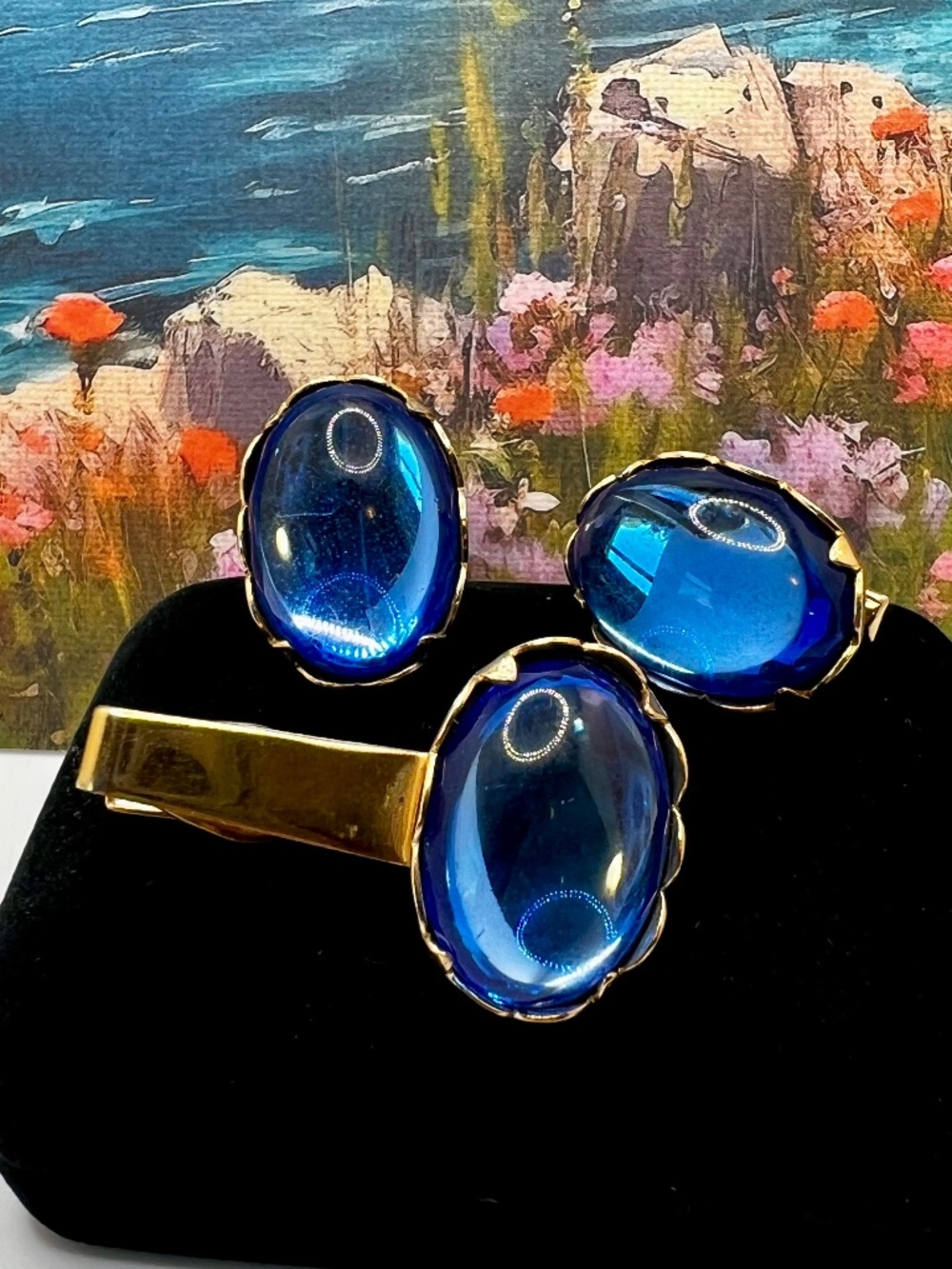Emmons Blue Glass Tie Clip & Cuff Link Set